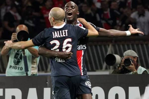 开云体育平台APP-TL轻取PSG，Canyon打出惊人五杀激烈交锋四强赛，技惊四座