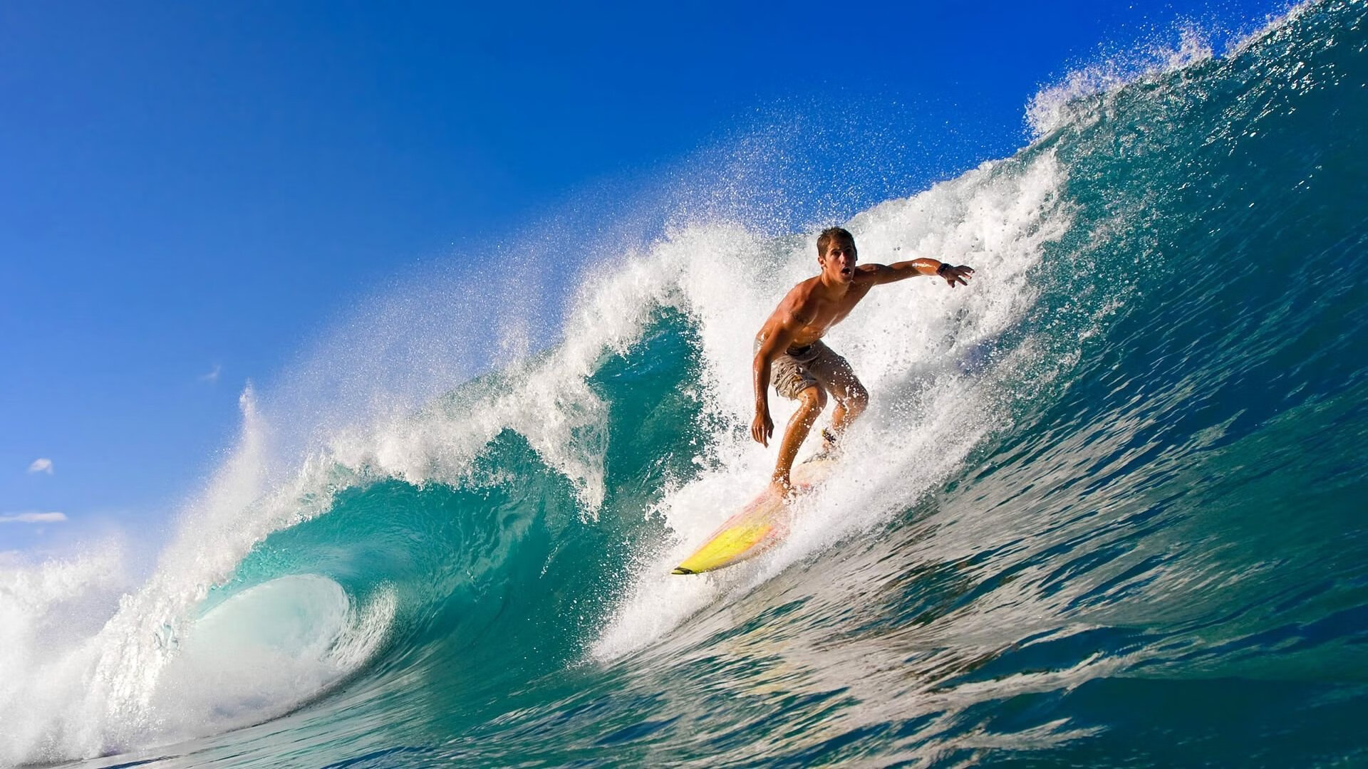 F1街道赛焦点战，当北欧冰刃刺穿热带雨林的壁垒